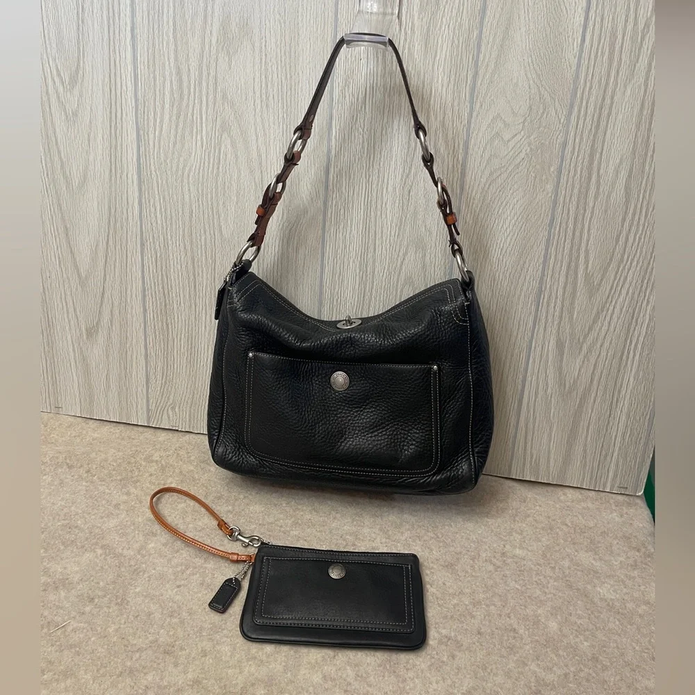 Coach Vintage Y2K Chelsea Turnlock Black Pebbled Leather Hobo Purse Bag w/ Pouch